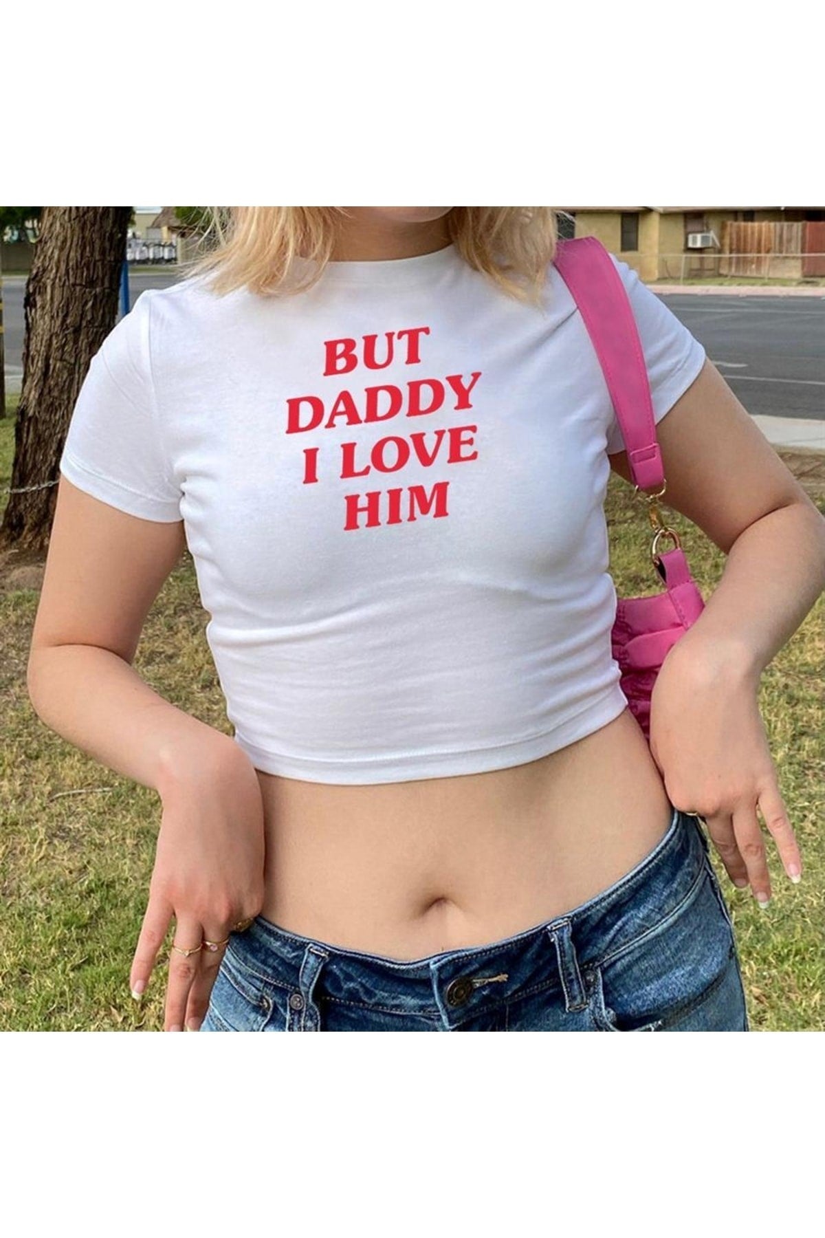 Gossip 'but Daddy I Love Him' Baskılı Beyaz Crop