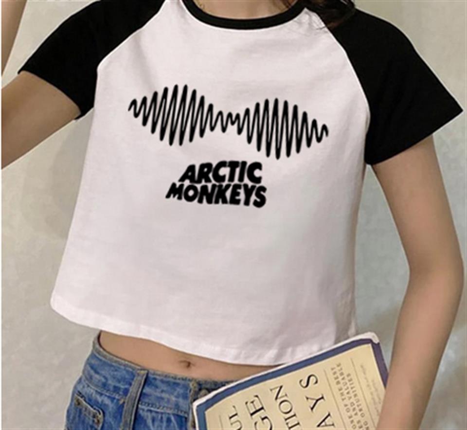 ESC BUTİK Arctic Monkeys Album Baskılı Reglan Kol Beyaz Crop