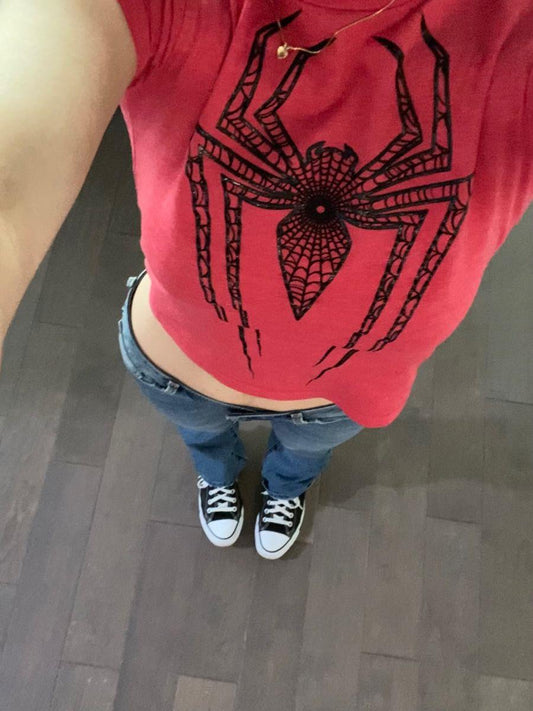 ESC BUTİK Spider Baskılı Kırmızı Crop Bluz