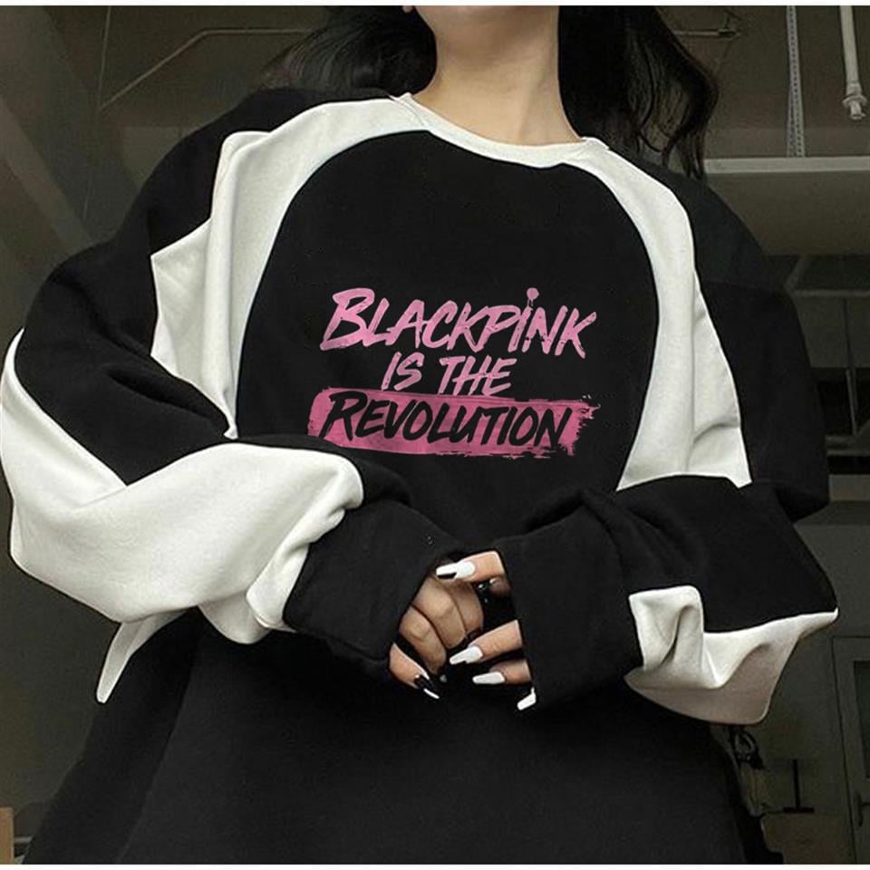 ESC BUTİK Blackpink Is The Revolution Baskılı Line Detail Unisex Oversize Bisiklet Yaka Siyah Sweatshirt