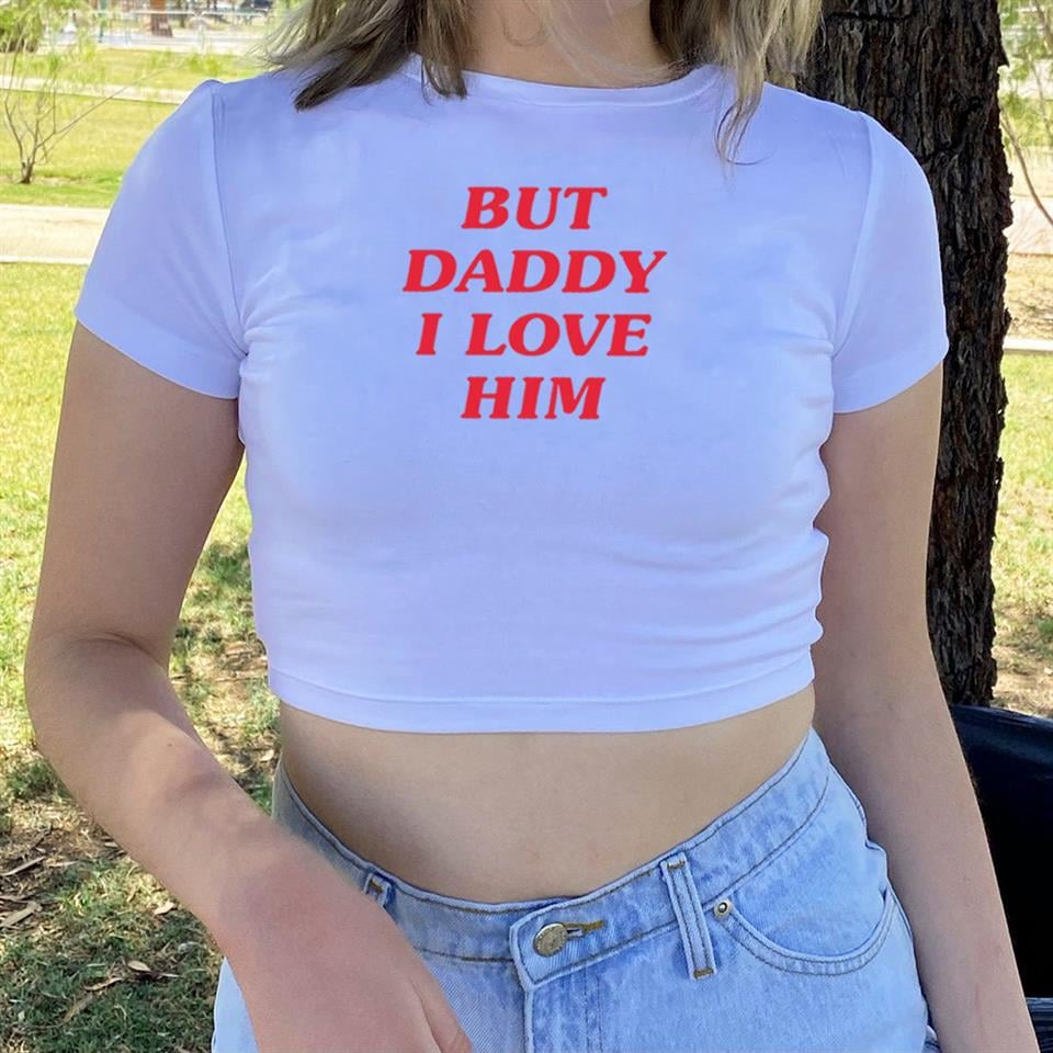 ESC BUTİK 'But Daddy I Love Him' Baskılı Beyaz Crop