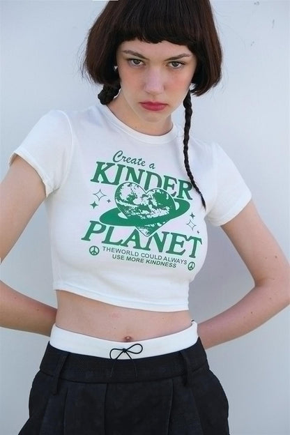 ESC BUTİK Create A Kinder Planet Baskılı Beyaz Crop