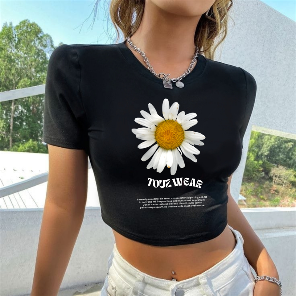 ESC BUTİK Daisy Baskılı Siyah Crop