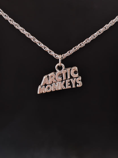 Antik Gümüş Kaplama Sembol Arctic Monkey Zincirli Unisex Kolye