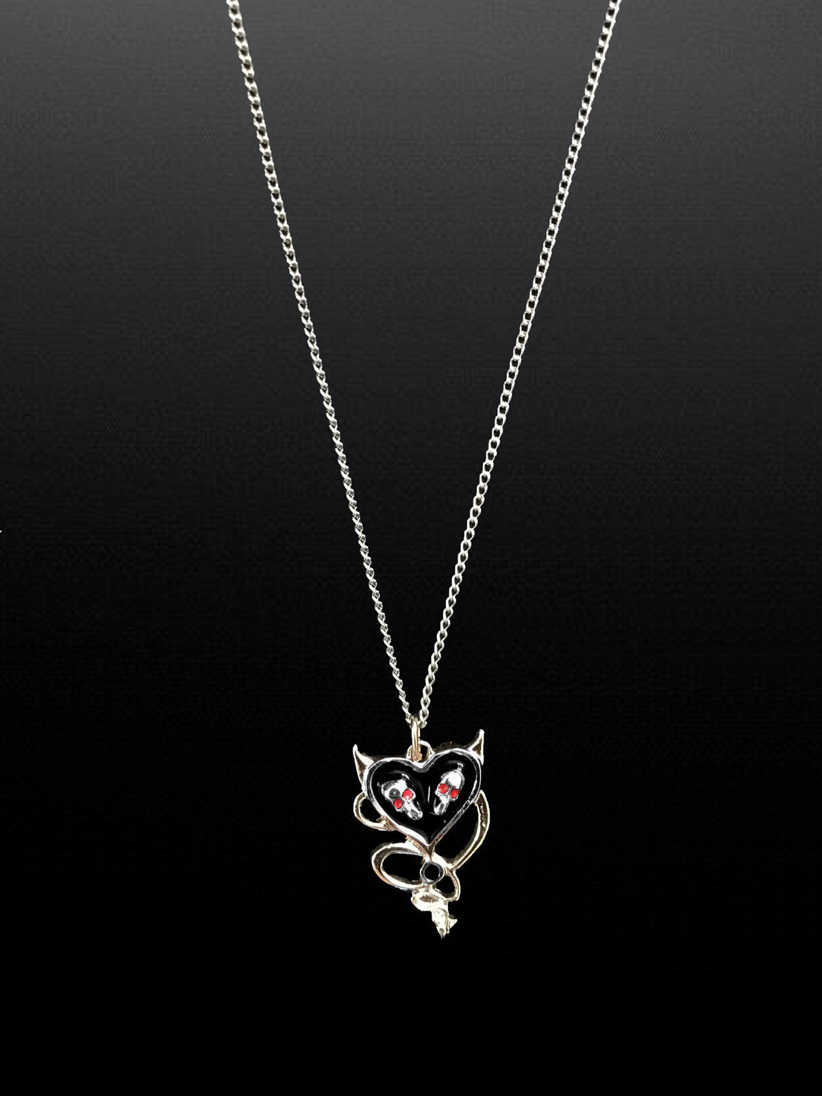 ESC BUTİK Heart Devil Skulls Black Necklace Kolye