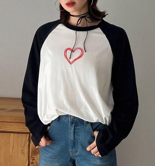 ESC BUTİK Heart Reglan Uzun Kollu Beyaz T-Shirt