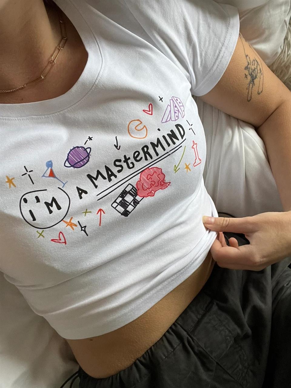 ESC BUTİK I'm A Mastermind Baskılı Beyaz Crop