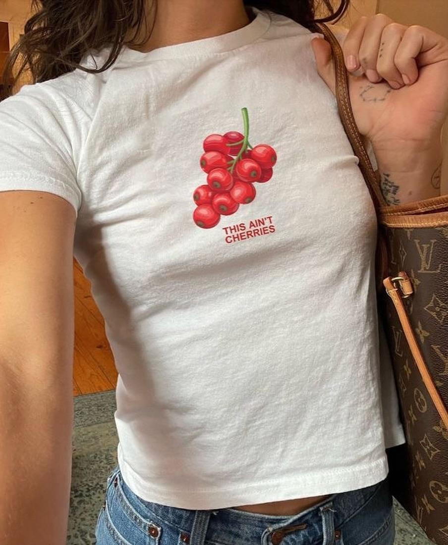 ESC BUTİK Kemer Boy Cherries Detail  Baskılı Crop Bluz