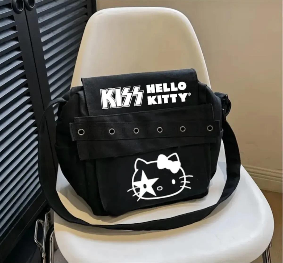 ESC BUTİK Kiss X Hello Kitty RocknRoll Partnership Baskılı Postacı Çantası