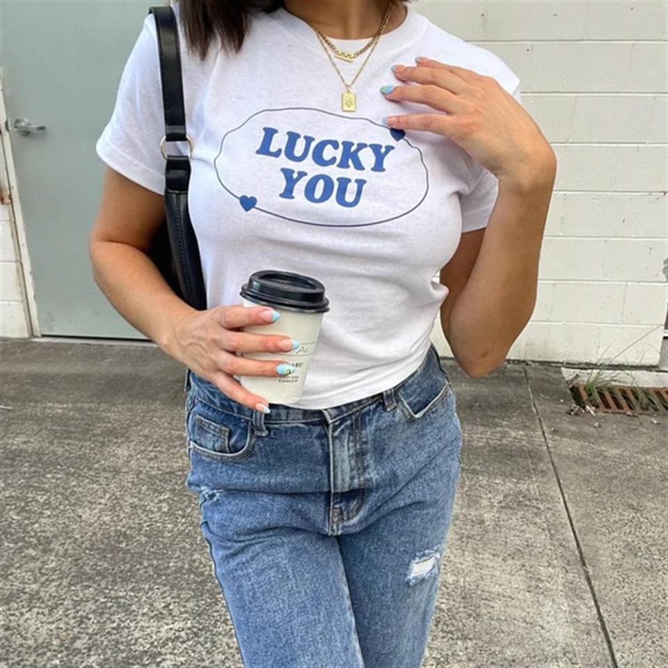 ESC BUTİK Lucky You Baskılı Beyaz Crop