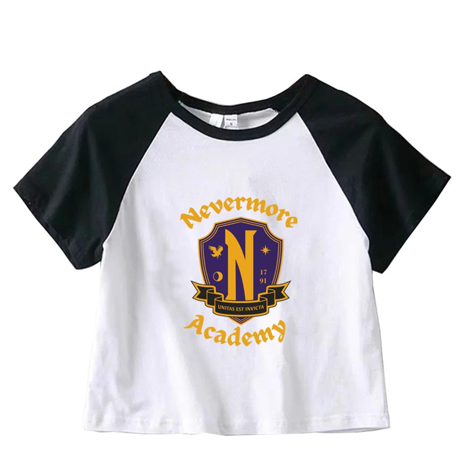 ESC BUTİK Nevermore Academy Baskılı Reglan Kol Beyaz Crop