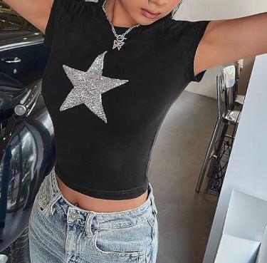 ESC BUTİK Pullu Star Crop Bluz