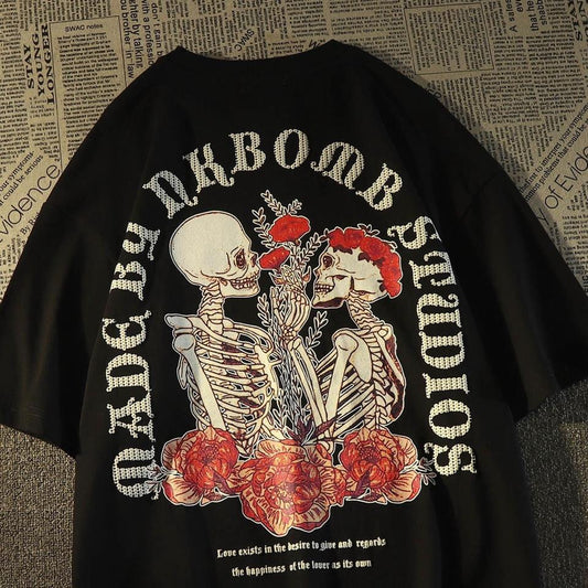 ESC BUTİK Skulls In Love & Roses Sırt Baskılı Siyah Unisex Oversize T-shirt