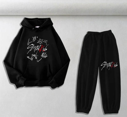 ESC BUTİK Stray Kids Baskılı Siyah Oversize Kapüşonlu Sweatshirt & Eşofman Altı Unisex İkili Takım