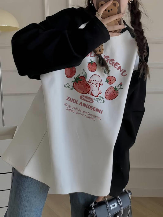 ESC BUTİK Vintage Reglan Uzun Kollu Strawberry Baskılı Beyaz T-Shirt