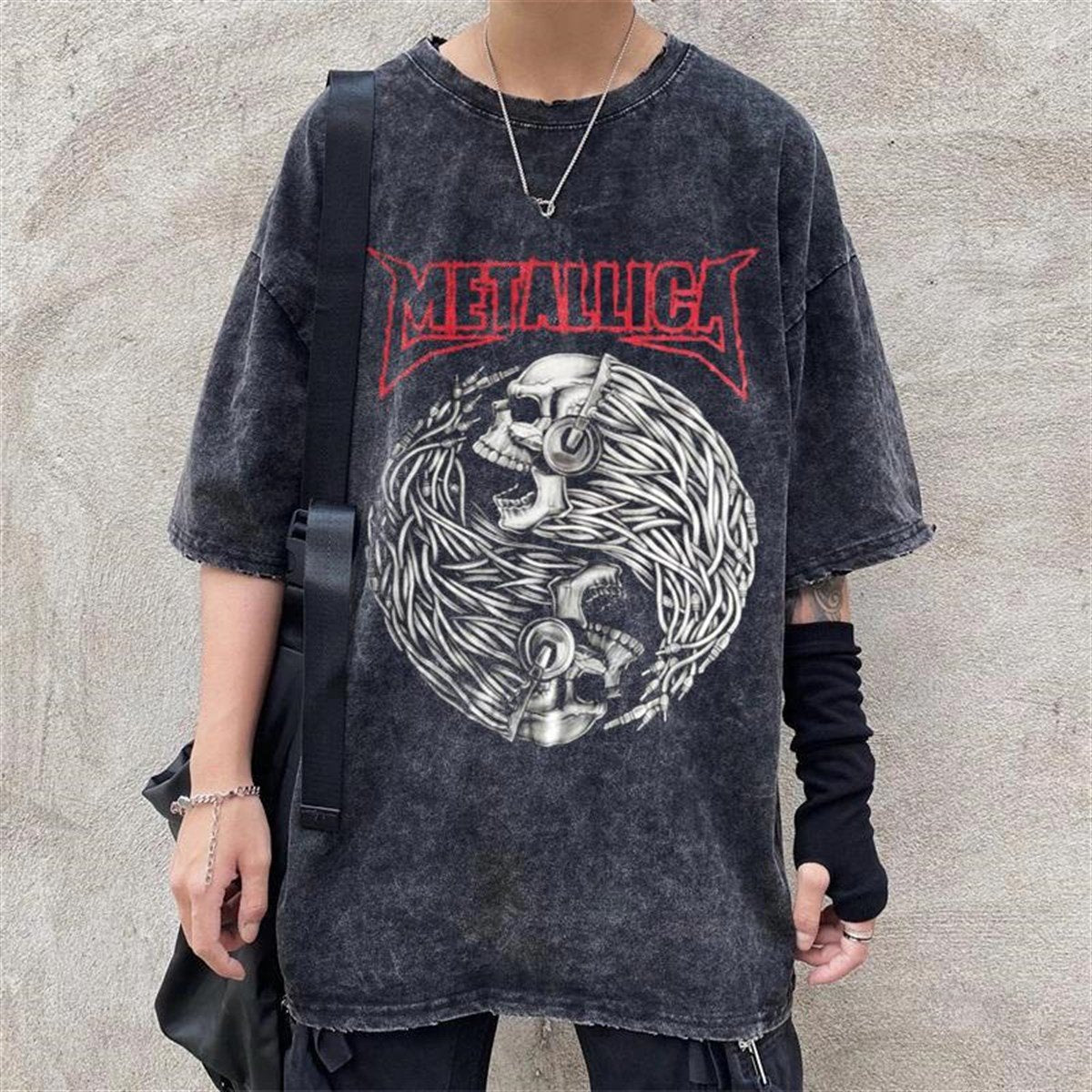 ESC BUTİK Rock Serisi Yıkamalı Unisex Metallica Eskitme T-shirt